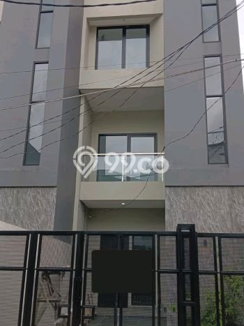 Ready to Use! Premium House LT 100m2 Desain Modern di Duri Kepa Ready to Use! Premium House LT 100m2 Desain Modern di Duri Kepa