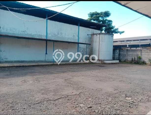 Area Ramai! Pabrik Dijual di Batujajar untuk Bisnis Luas Bangunan 9000m2 Area Ramai! Pabrik Dijual di Batujajar untuk Bisnis Luas Bangunan 9000m2