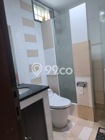Rumah Mewah Siap Huni LT 312m2 di Bojongloa Kidul, Bandung Rumah Mewah Siap Huni LT 312m2 di Bojongloa Kidul, Bandung