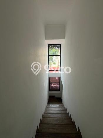 Rumah Elit Modern Siap Huni di Bintaro Tangerang Selatan Rumah Elit Modern Siap Huni di Bintaro Tangerang Selatan