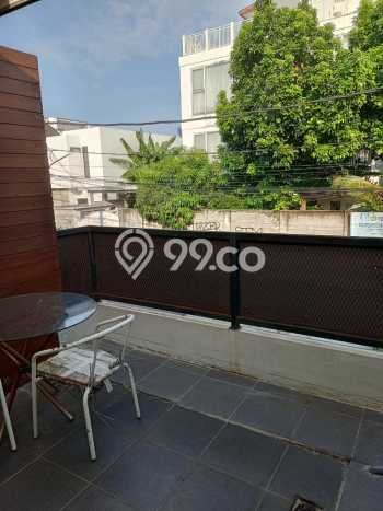 Rumah Modern 3 KT di Bintaro Tangerang Selatan Semi Furnished Rumah Modern 3 KT di Bintaro Tangerang Selatan Semi Furnished