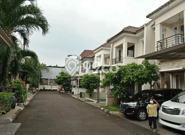 Dijual Hunian Rumah Nyaman 4 KT di Lebak Bulus, Jakarta Selatan Dijual Hunian Rumah Nyaman 4 KT di Lebak Bulus, Jakarta Selatan
