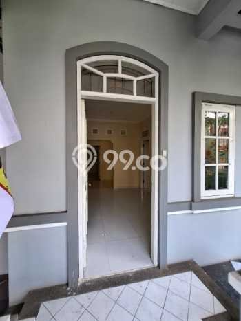 Dijual Rumah Modern 4 KT di BSD Kencana Loka, Tangerang Dijual Rumah Modern 4 KT di BSD Kencana Loka, Tangerang
