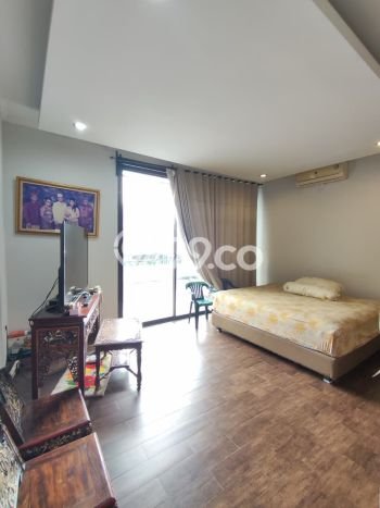 Rumah Luxury Modern Tanpa Renovasi di Bintaro Tangerang Selatan Rumah Luxury Modern Tanpa Renovasi di Bintaro Tangerang Selatan