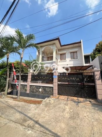 Rumah Eksklusif Dijual LT 250m2 di Kembangan, Jakarta Barat Rumah Eksklusif Dijual LT 250m2 di Kembangan, Jakarta Barat