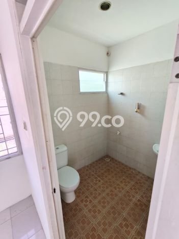 Jual Rumah Strategis Bagus Punya 2 KT di BSD Tangerang Selatan SHM Jual Rumah Strategis Bagus Punya 2 KT di BSD Tangerang Selatan SHM