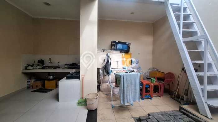 For Sale Hunian Rumah Terawat 2 Kamar di Taman Kopo Indah, Bandung For Sale Hunian Rumah Terawat 2 Kamar di Taman Kopo Indah, Bandung
