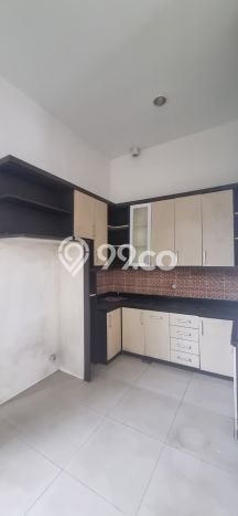 Jarang Ada! Rumah Sewa 4 Kamar Nyaman Siap Huni Mekar Wangi Jarang Ada! Rumah Sewa 4 Kamar Nyaman Siap Huni Mekar Wangi