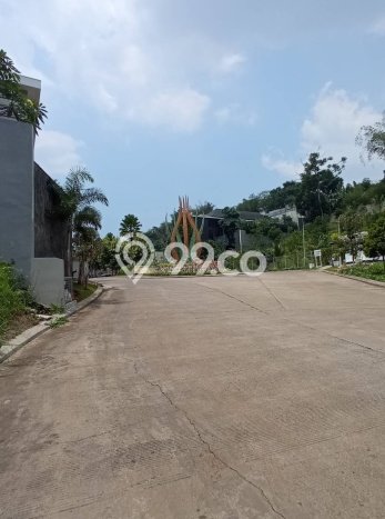 Dijual Tanah Lokasi Setra Duta, Bandung Seluas 413m2 Dijual Tanah Lokasi Setra Duta, Bandung Seluas 413m2