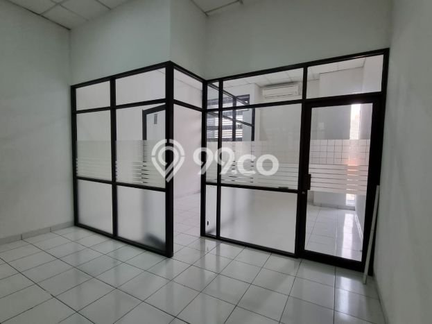 Ruko Dijual di Prime Area Bandung Luas 155m2 Ruko Dijual di Prime Area Bandung Luas 155m2