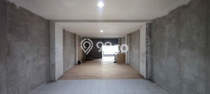 Disewakan Ruko di Kawasan Ramai Riau Luas 83m2 Disewakan Ruko di Kawasan Ramai Riau Luas 83m2