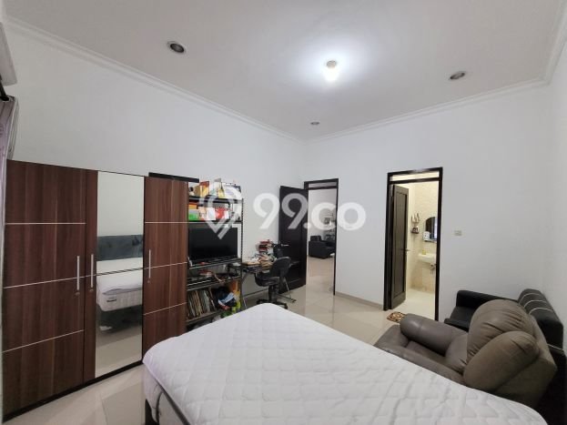 Hunian Cantik Minimalis Lb 100m2 di Batununggal, Bandung Hunian Cantik Minimalis Lb 100m2 di Batununggal, Bandung