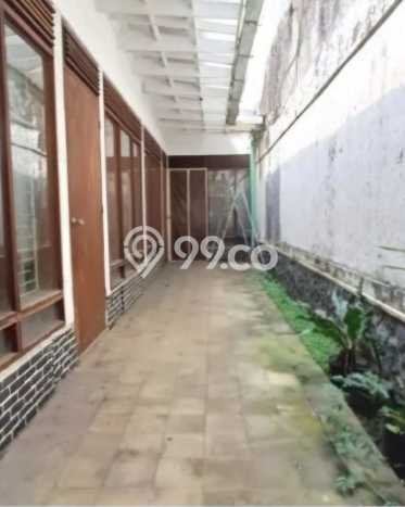 Rumah Mewah LB 275m2 Siap Pakai Desain Elegan di Riau, Bandung Rumah Mewah LB 275m2 Siap Pakai Desain Elegan di Riau, Bandung