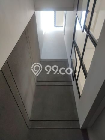 Ready to Use! Premium House LT 84m2 Desain Elegan di Setra Duta Ready to Use! Premium House LT 84m2 Desain Elegan di Setra Duta