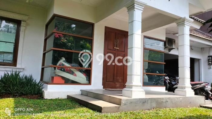 Rumah sewa siap pakai 5 KT di Cipete, Jakarta Selatan Rumah sewa siap pakai 5 KT di Cipete, Jakarta Selatan