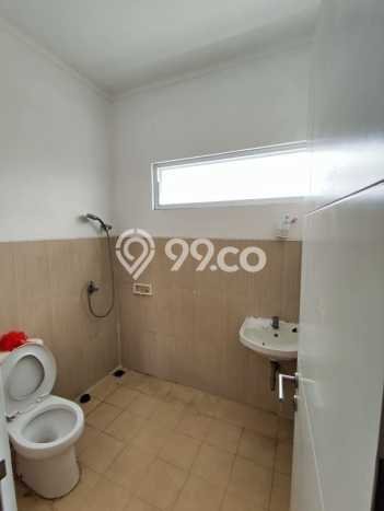 Jual Rumah Strategis Bagus Punya 3 KT di Serpong Tangerang Selatan SHM Jual Rumah Strategis Bagus Punya 3 KT di Serpong Tangerang Selatan SHM