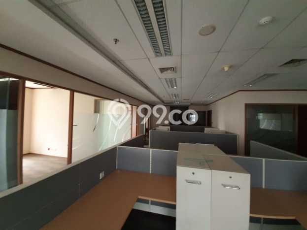 Kantor Disewa di Jakarta Selatan dengan LB 448m2 Area Komersial Ramai Kantor Disewa di Jakarta Selatan dengan LB 448m2 Area Komersial Ramai