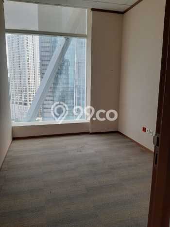 Kantor Disewa di Jakarta Selatan dengan LB 448m2 Area Komersial Ramai Kantor Disewa di Jakarta Selatan dengan LB 448m2 Area Komersial Ramai