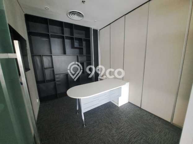 Kantor untuk Disewa di Pusat Jakarta Selatan Luas Bangunan 658m2 Kantor untuk Disewa di Pusat Jakarta Selatan Luas Bangunan 658m2