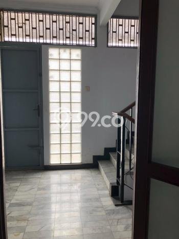 Area Ramai! Ruko Dijual di Kebayoran Baru untuk Bisnis Luas Bangunan 380m2 Area Ramai! Ruko Dijual di Kebayoran Baru untuk Bisnis Luas Bangunan 380m2