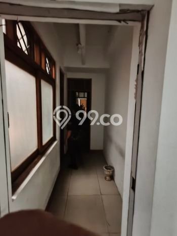 Ruko Usaha Dijual di Kebayoran Baru Jakarta Selatan LT 190m2 & LB 650m2 Ruko Usaha Dijual di Kebayoran Baru Jakarta Selatan LT 190m2 & LB 650m2