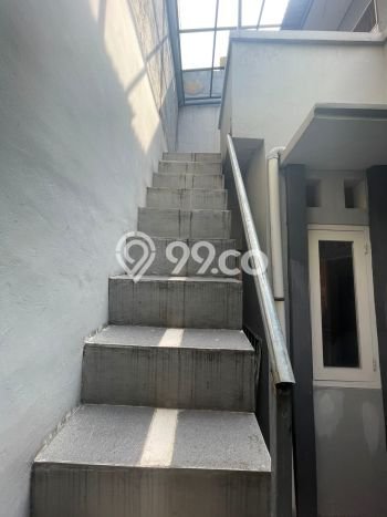 Rumah Luas Asri 4 KT Siap Pakai di Jatibening Bekasi Rumah Luas Asri 4 KT Siap Pakai di Jatibening Bekasi