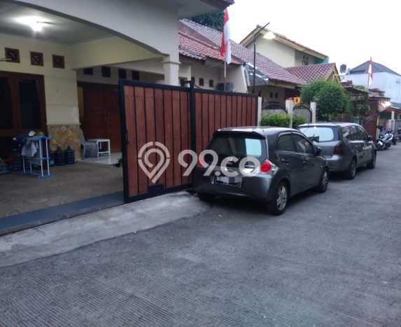 Rumah Luas Asri 3 KT Siap Pakai di Jatimakmur Bekasi Rumah Luas Asri 3 KT Siap Pakai di Jatimakmur Bekasi