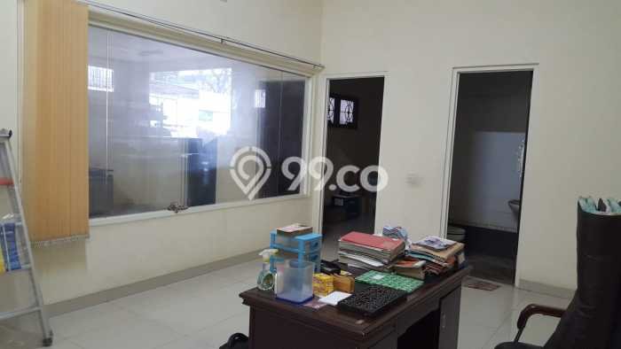 Rumah Elit LB 300m2 Siap Pakai Desain Elegan di Bekasi Kota, Bekasi Rumah Elit LB 300m2 Siap Pakai Desain Elegan di Bekasi Kota, Bekasi