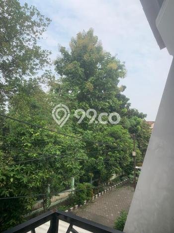 Rumah Modern 4 KT di Bintara Bekasi Semi Furnished Rumah Modern 4 KT di Bintara Bekasi Semi Furnished