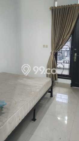 Disewakan! Rumah 5 Kamar Tidur &
8 Kamar Mandi di Bintara, Bekasi Disewakan! Rumah 5 Kamar Tidur &
8 Kamar Mandi di Bintara, Bekasi