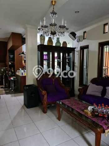 Rumah Strategis Modern Lb 300m2 di Bekasi Timur, Bekasi Rumah Strategis Modern Lb 300m2 di Bekasi Timur, Bekasi