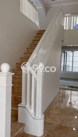 Rumah Luxury Modern Siap Huni di Sentul City Bogor Rumah Luxury Modern Siap Huni di Sentul City Bogor