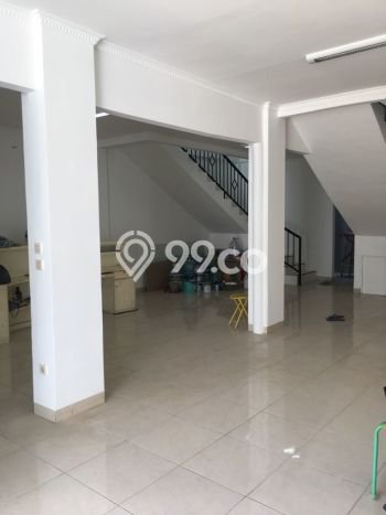 Unit Ruko Dijual di Jakarta Timur LT 328m2 & LB 570m2 Unit Ruko Dijual di Jakarta Timur LT 328m2 & LB 570m2