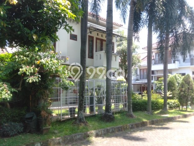 Hot Offer Hunian Premium Ideal dan Luas di Ciputat Timur, Tangerang Selatan Hot Offer Hunian Premium Ideal dan Luas di Ciputat Timur, Tangerang Selatan