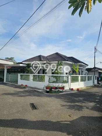 Rumah Modern Minimalis 3 Kamar Siap Huni di Depok Rumah Modern Minimalis 3 Kamar Siap Huni di Depok