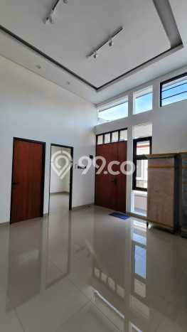 For Sale Hunian Rumah Nyaman 3 KT di Maguwoharjo, Yogyakarta For Sale Hunian Rumah Nyaman 3 KT di Maguwoharjo, Yogyakarta