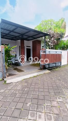 NEW LISTING! Rumah Premium area , LT 100m2m² LB 60m2m² NEW LISTING! Rumah Premium area , LT 100m2m² LB 60m2m²