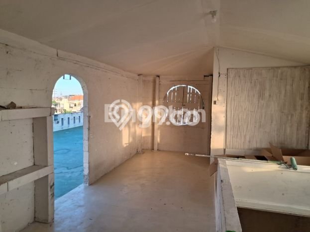Disewakan! Rumah 4 Kamar Tidur &
4 Kamar Mandi di Dalung Permai, Denpasar Disewakan! Rumah 4 Kamar Tidur &
4 Kamar Mandi di Dalung Permai, Denpasar