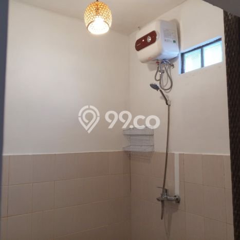 Rumah Asri area Puri Gading, 2 KM, Luas 100m2m² Bangunan 80m2m² Rumah Asri area Puri Gading, 2 KM, Luas 100m2m² Bangunan 80m2m²