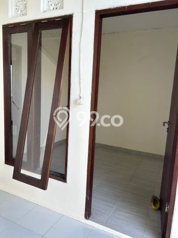HOT DEAL! Rumah di Benoa, 3 KT, Lingkungan Asri, Luas 93m² Bangunan 80m² HOT DEAL! Rumah di Benoa, 3 KT, Lingkungan Asri, Luas 93m² Bangunan 80m²