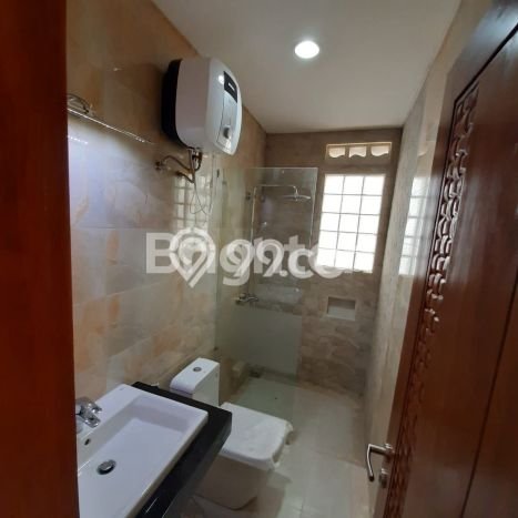 Disewakan! Rumah 3 Kamar Tidur &
3 Kamar Mandi di Sanur Kauh, Denpasar Disewakan! Rumah 3 Kamar Tidur &
3 Kamar Mandi di Sanur Kauh, Denpasar