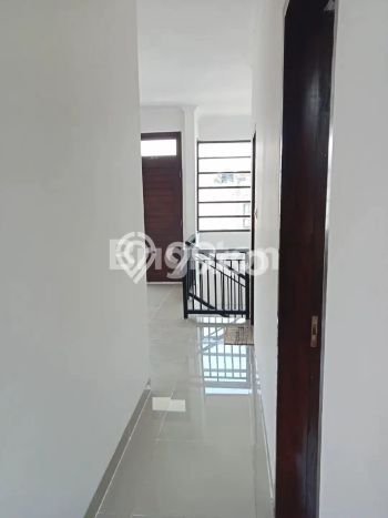 Rumah Sewa Badung LT 120m2 LB 200m2 Kawasan Jimbaran Rumah Sewa Badung LT 120m2 LB 200m2 Kawasan Jimbaran