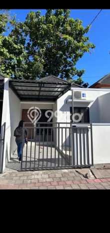 Rumah Nyaman di Jimbaran, 2 KT, Lingkungan Tenang, Luas 60m² LB 50m² Rumah Nyaman di Jimbaran, 2 KT, Lingkungan Tenang, Luas 60m² LB 50m²