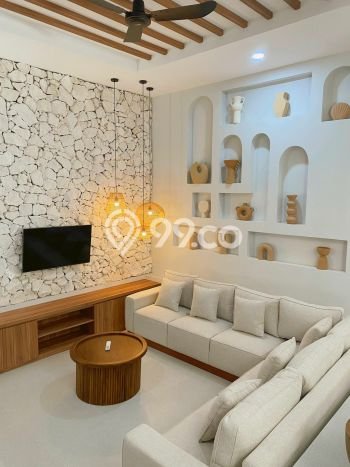 Rumah Bagus Disewakan di canggu, Badung LT 250m2, LB 200m2 Rumah Bagus Disewakan di canggu, Badung LT 250m2, LB 200m2