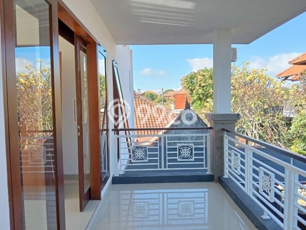 Ready to Use! Premium House LT 150m2 Desain Modern di Sanur Ready to Use! Premium House LT 150m2 Desain Modern di Sanur