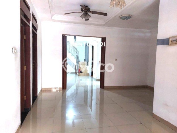 Dijual Rumah Strategis Bagus Punya 4 KT di Ciputat Tangerang Selatan SHM Dijual Rumah Strategis Bagus Punya 4 KT di Ciputat Tangerang Selatan SHM
