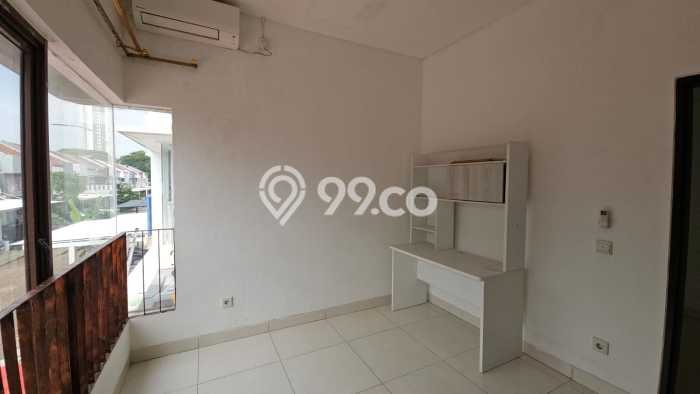 Disewakan! Rumah 4 Kamar Tidur &
4 Kamar Mandi di Jakarta Garden City, Jakarta Timur Disewakan! Rumah 4 Kamar Tidur &
4 Kamar Mandi di Jakarta Garden City, Jakarta Timur