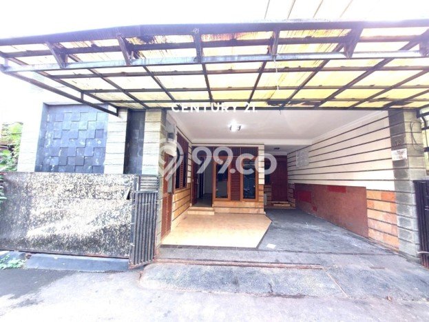 Dijual Rumah Strategis Bagus Punya 4 KT di Ciputat Tangerang Selatan SHM Dijual Rumah Strategis Bagus Punya 4 KT di Ciputat Tangerang Selatan SHM