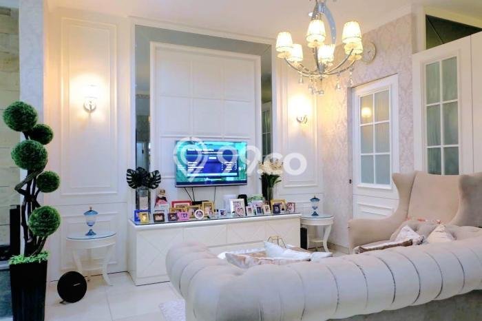 For Sale Rumah Elit Exclusive di Gayungan, Surabaya For Sale Rumah Elit Exclusive di Gayungan, Surabaya