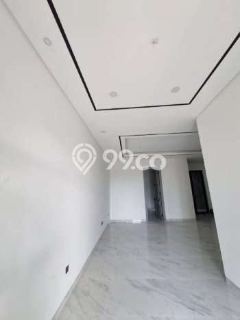 Rumah Elit Modern Tanpa Renovasi di Citraland Surabaya Rumah Elit Modern Tanpa Renovasi di Citraland Surabaya
